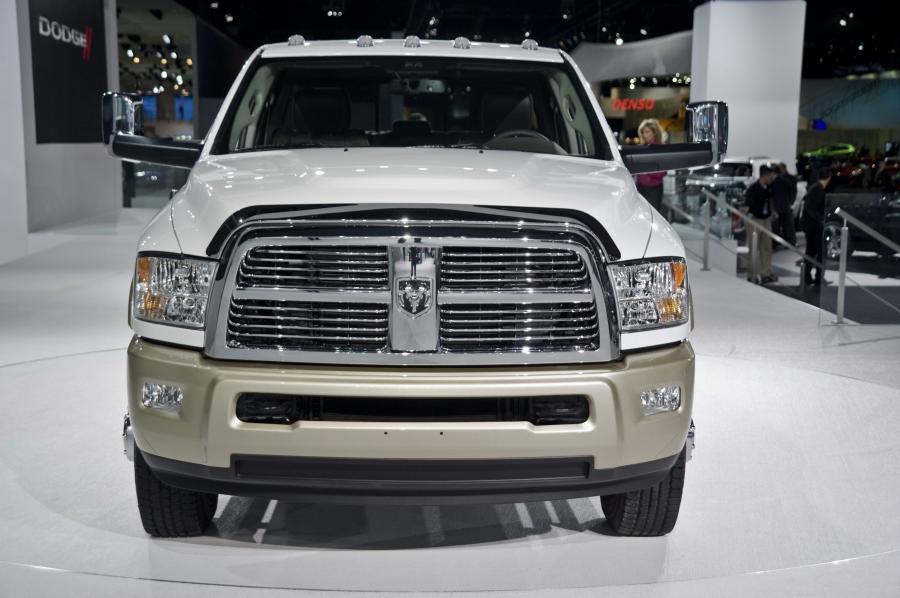 Dodge Ram Laramie Longhorn Edition 2012 года  (фото 14 из 14)